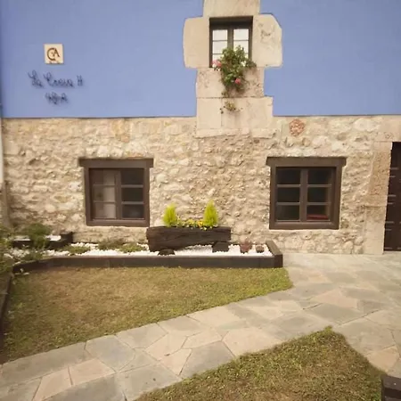 La Cueva Ii Country house *