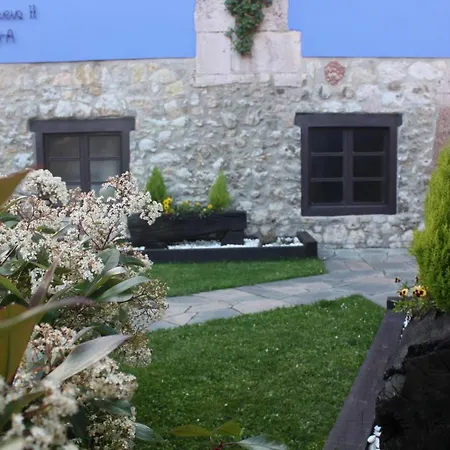 La Cueva Ii *